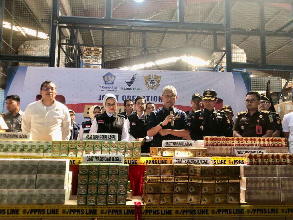 Bea Cukai dan BPOM Gagalkan Ekspor Obat Tradisional Tanpa Izin Edar Senilai Rp 4,1 Miliar