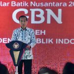 Presiden Jokowi buka Gelar Batik Nusantara, di Senayan Park, Jakarta, Rabu (02/08) pagi.