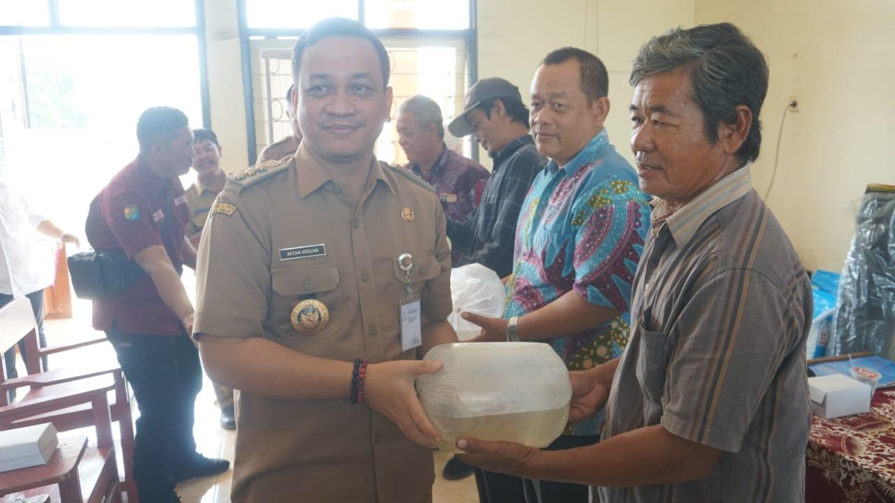 Terdampak Covid-19, Pemkot Bantu Sarpras Budidaya Ikan Air Payau untuk 6 Pokdakan