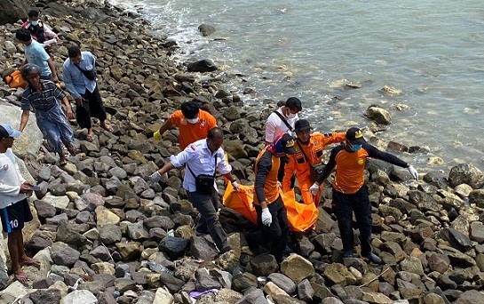 Ditemukan Meninggal di Bibir Pantai, Nelayan yang Hilang Saat Berangkat Melaut