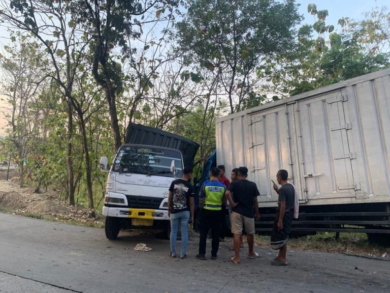 Akibat Rem Blong, Kecelakaan Karambol Terjadi di Geyer Grobogan