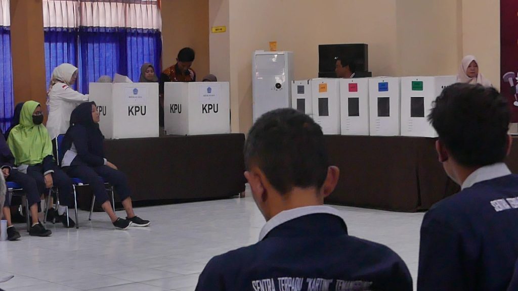 Penyandang Disabilitas di Temanggung Ikuti Simulasi Pencoblosan Pemilu