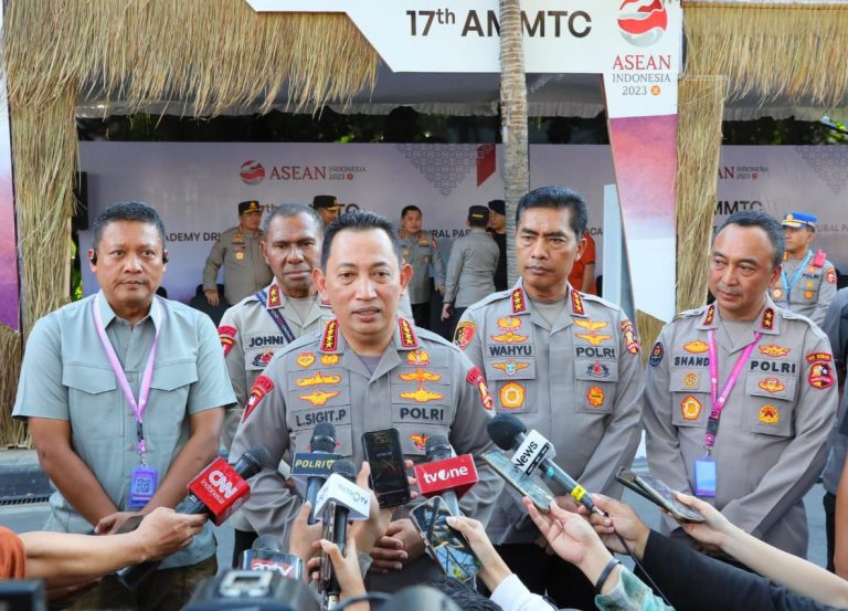 Kapolri Tinjau Kesiapan Pembukaan AMMTC di Labuan Bajo