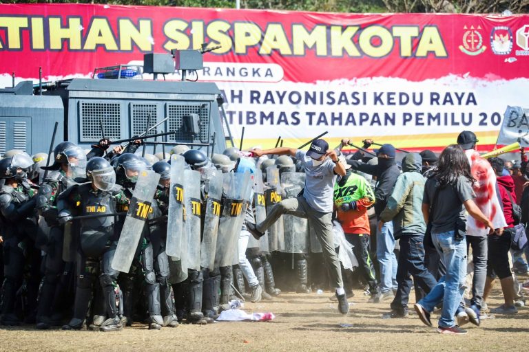 Libatkan 1.392 Personel, Polda Jateng Gelar Simulasi Pengamanan Pemilu 2024