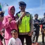 Bripka Suwarno Anggota Polsek Juwangi yang Memanjat Tiang Bendera, Polisi Harus Sigap