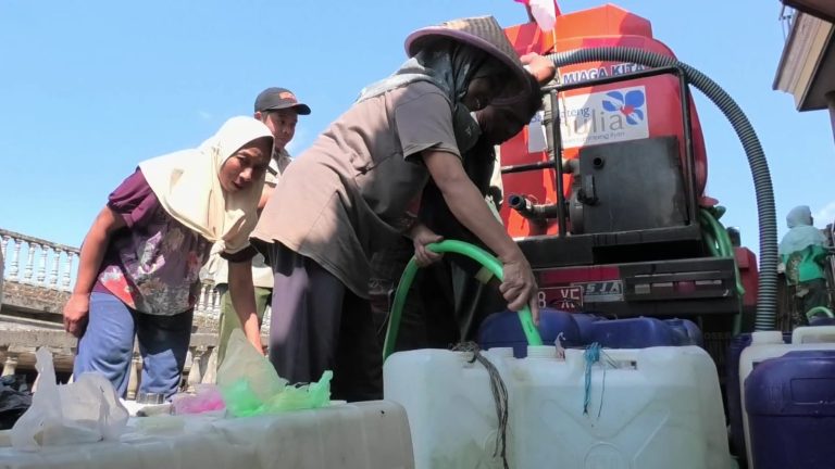 Lima Kecamatan Kekeringan, BPBD Temanggung Salurkan 100 Ribu Liter Air Bersih