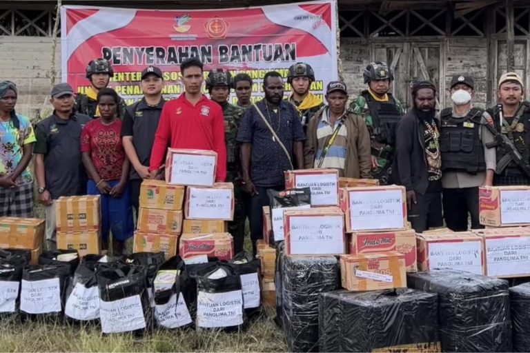 Kemensos Pastikan Bantuan Logistik 17,1 Ton Sudah Diterima di Kabupaten Puncak Papua Tengah