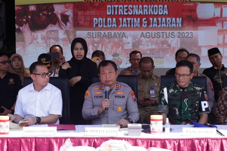 Polda Jatim Musnahkan 80 Kg Sabu Hasil Operasi Tumpas Narkoba Semeru 2023