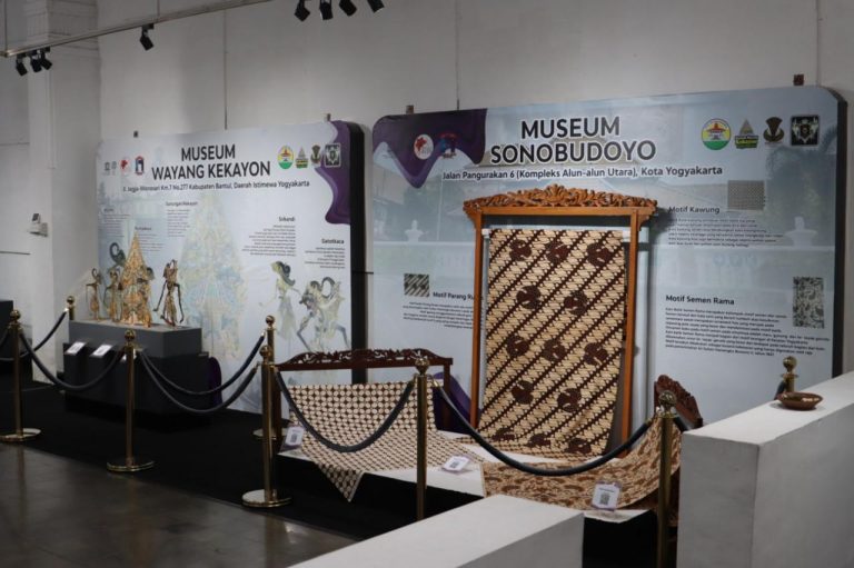 Masih Dibuka, Masyarakat Bisa Nikmati Pameran Mbabar Mustiko di Museum Batik (Foto: Dok Timkom Pemkot Pekalongan)