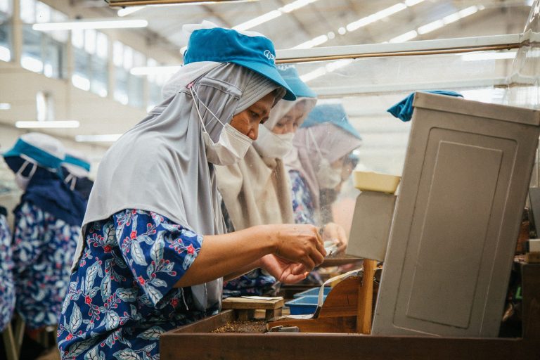 Akomodasi Alur Produksi dan Distribusi BKC, Bea Cukai Terbitkan Aturan Baru
