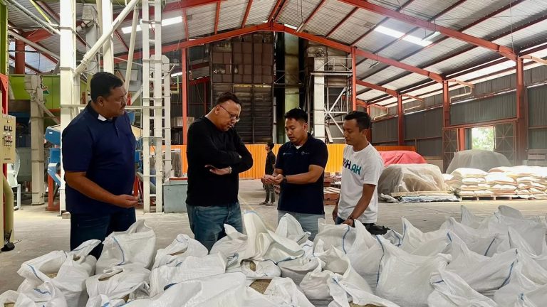 Kunjungan ke Surakarta, Dirut PT Sang Hyang Seri Cek Kesiapan Produksi Benih Padi