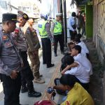Terjaring Razia Petugas, Belasan Pelajar Bolos Sekolah Dibina Polisi