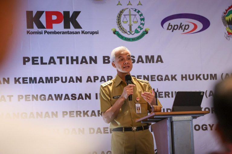 Semrawutnya Birokrasi, Ganjar Dorong APIP Aktif Lakukan Pencegahan Korupsi