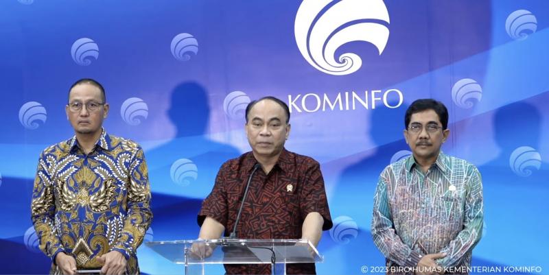 Menkominfo Budi Arie Setiadi dalam Konferensi Pers Penanganan Konten Perjudian Online di Kantor Kementerian Kominfo, Jakarta Pusat, Selasa (08/08).
