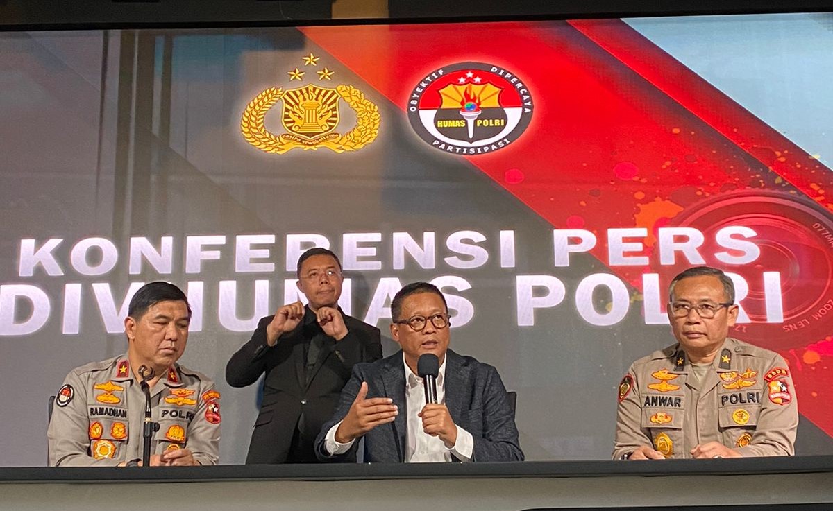 3 Personel Polri Jadi Lulusan Terbaik Program Beasiswa S2 di Turki