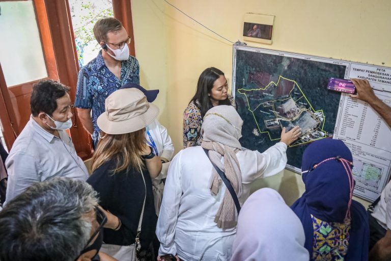 Pembangunan TPST Sanggrahan, Pemkab Terima Kunker dari Tim Lapangan Umum