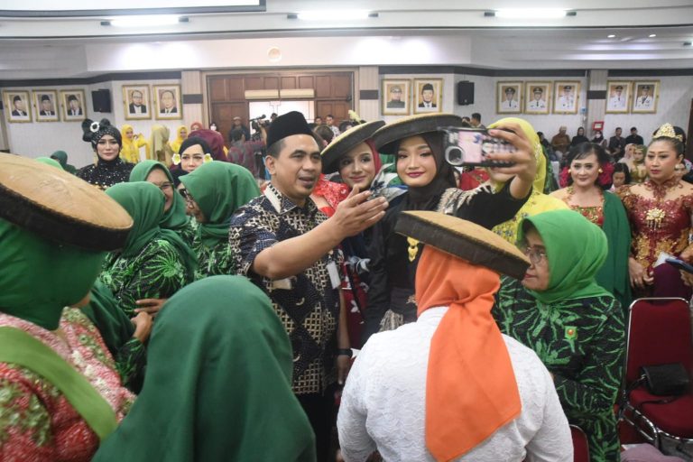 Wagub Taj Yasin Dinilai Sebagai Sosok yang Konsisten Memperhatikan Persoalan Perempuan