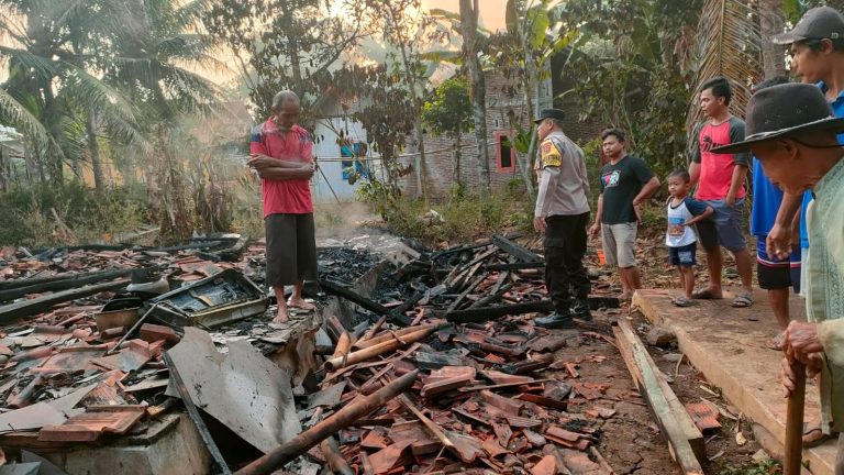 Akibat Obat Nyamuk, Rumah Warga di Purbalingga Ludes Terbakar