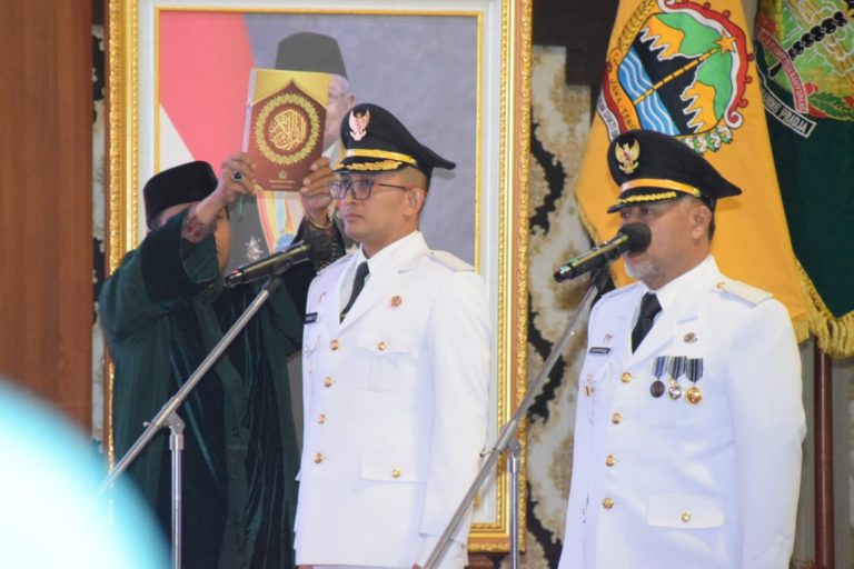 Hanung Cahyo Saputro Resmi Gantikan Husein-Sadewo Jabat Pj Bupati Banyumas (Foto: Dok Diskominfo Jateng)