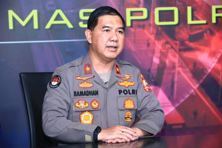 Polri Serahkan Berkas Perkara Kasus Penistaan Agama Panji Gumilang ke Kejaksaan (Foto: Dok Divisi Humas Polri)
