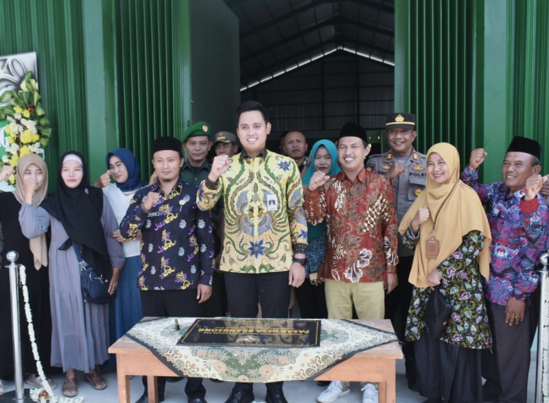 Menelan Dana Rp 3,1 M, Bupati Dico Resmikan Pasar Desa Brangsong (Foto: Dok Diskominfo Kendal)
