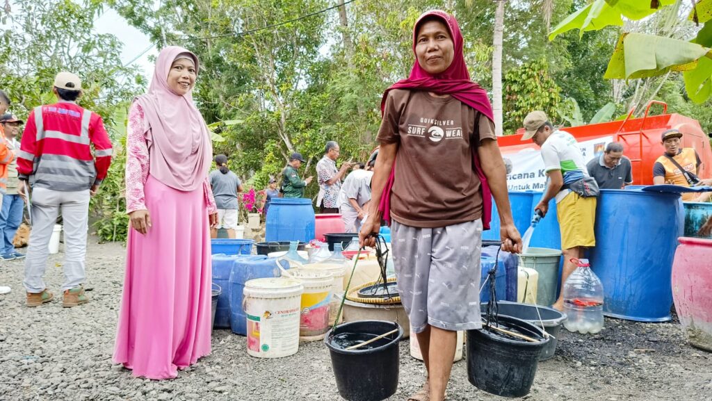PT SBI Kirim 70 Tanki Air Bersih ke 16 Desa di Cilacap yang Kekeringan  (Foto: Dok Kominfo Cilacap)