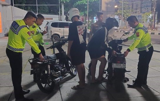 Razia Balap Liar dan Knalpot Brong, Satlantas Polres Rembang Amankan 10 Unit Motor  (Foto: Dok Humas Polres Rembang)