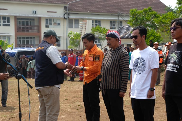 Relawan dan Komunitas Gelar Apel, Konservasi Alam Wujudkan Temangung Hijau (Foto: Dok Pemkab Temanggung)