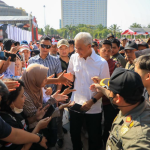 Gubernur Terima Deklarasi Muda-mudi Jateng Siap Kawal Pemilu Damai 2024 (Foto: Dok Humas Pemprov Jateng)
