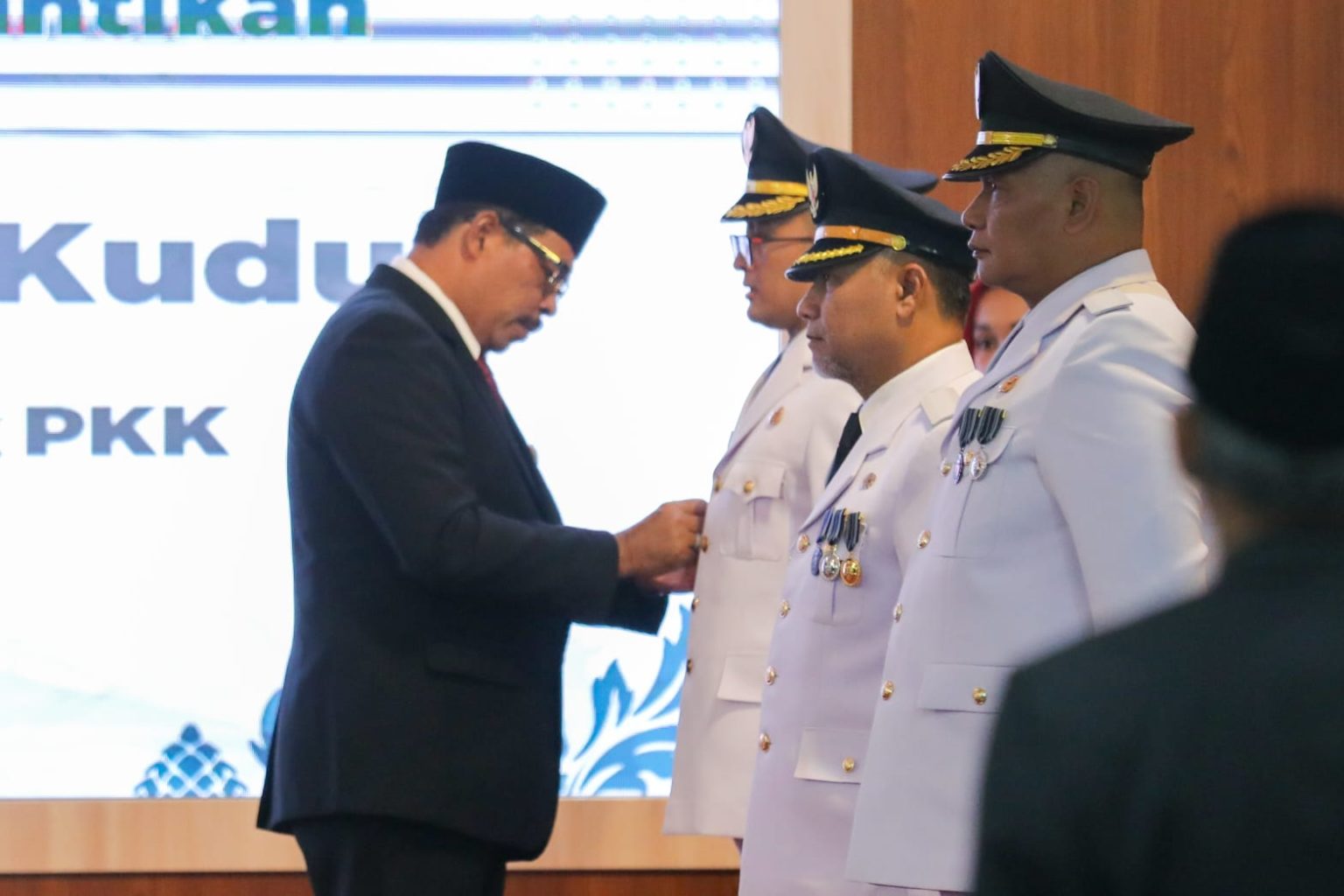 Lantik Pj Bupati Banyumas, Temanggung dan Kudus, Nana: Tidak Sekadar Lanjutkan Program Bupati Sebelumnya (Foto: Dok Diskominfo Jateng)