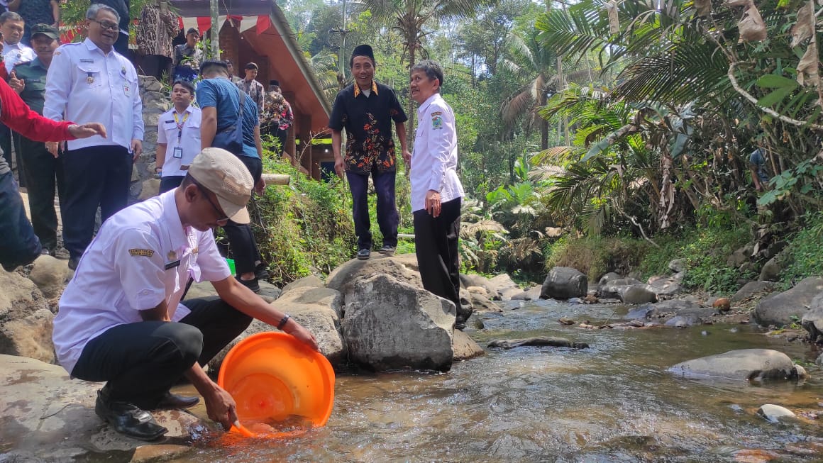 Beragam Kegiatan Digelar, Ungkapan Terima Kasih Warga Sawal untuk Gubernur Ganjar