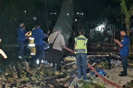 Gegara Obat Nyamuk Bakar, Rumah di Grobogan Ludes Terbakar (Foto: Dok Humas Polres Grobogan)