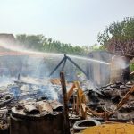 Ditinggal ke Sawah, Dipicu Korsleting Listrik Dua Rumah di Grobogan Terbakar (Foto: Dok Humas Polres Grobogan)
