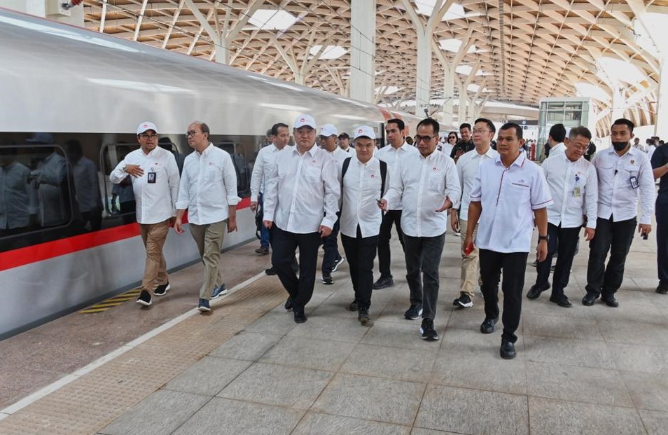 Jajal Kereta Cepat, Menhub: Uji Coba Dilakukan Hingga Dinyatakan Siap Beroperasi (Foto: Dok Kemenhub)