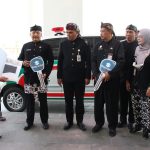 Tingkatkan Layanan Kesehatan, Urip Serahkan 2 Unit Ambulance untuk Puskesmas (Foto: Dok Pemkab Brebes)