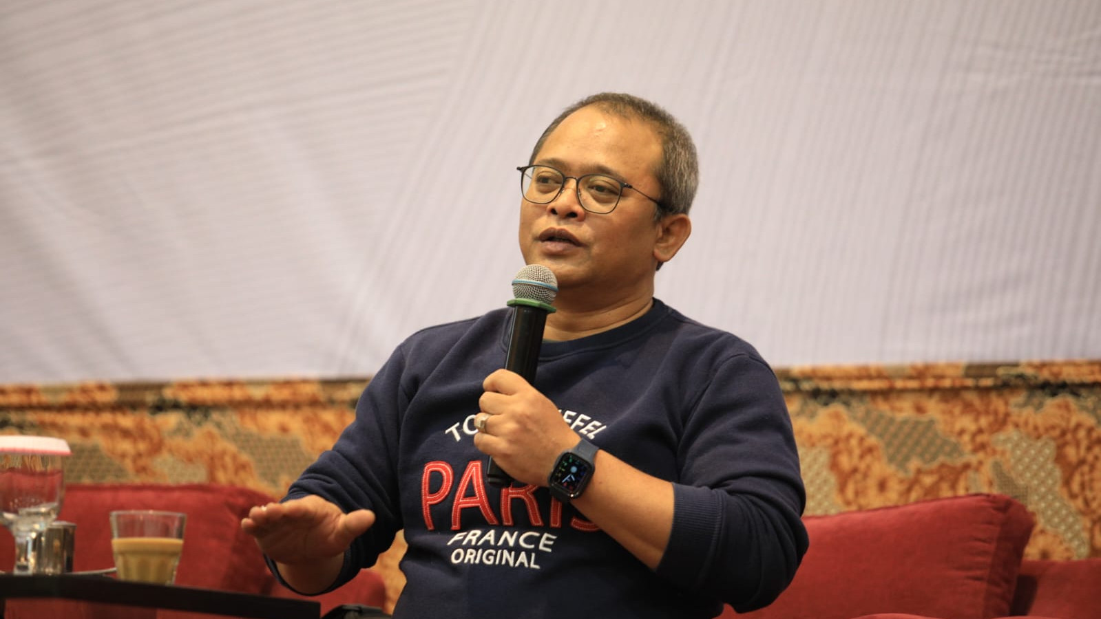 Stafsus Menag: Pemasangan Chatra untuk Sempurnakan Keagungan Candi Borobudur