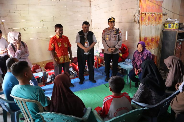 Tingkatkan Produktivitas Pertanian, Pemkab Pemalang Serahkan Bantuan Alsintan (Foto: Dok Pemkab Pemalang)