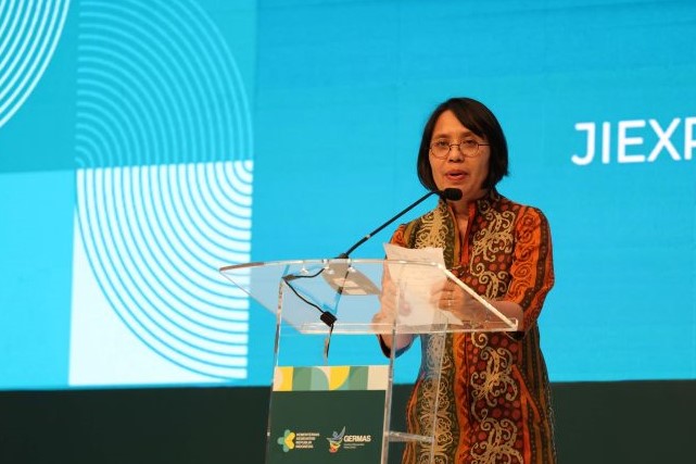 Dirjen Kesehatan Masyarakat Maria Endang Sumiwi menyampaikan tiga Fokus Integrasi Pelayanan Kesehatan Primer.