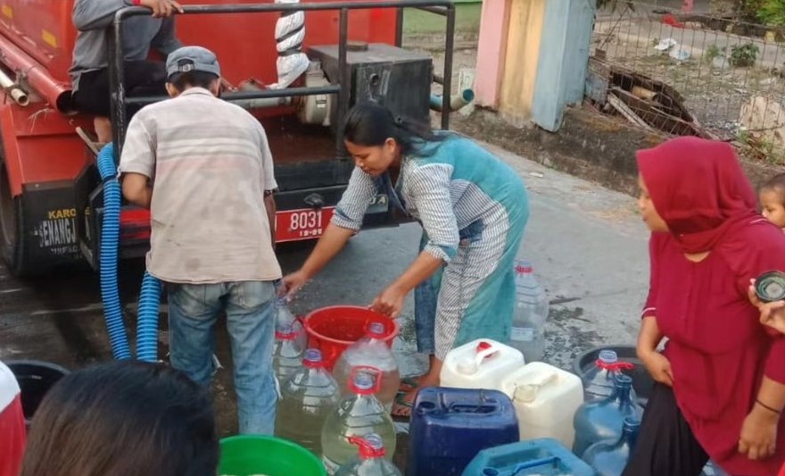 1,3 Juta Liter Air Bersih Telah Tersalurkan untuk 36.571 Jiwa di 12 Kecamatan