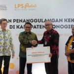 Pemkab Wonogiri Menerima Bantuan Penanggulangan Bencana Kekeringan dari LPS (Foto: Dok Diskominfo Jateng)
