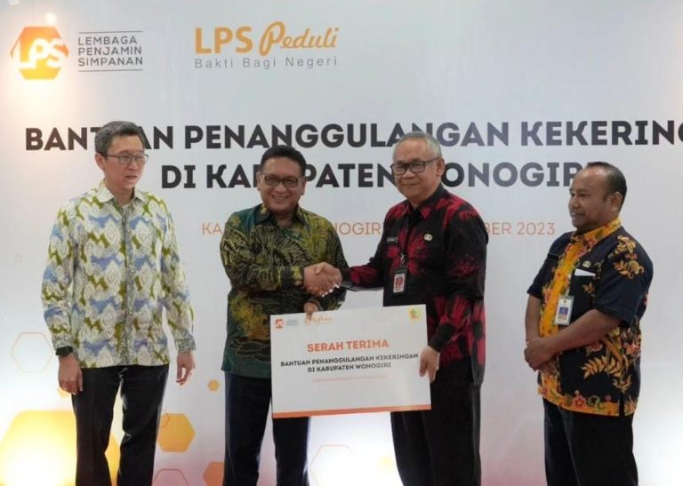 Pemkab Wonogiri Menerima Bantuan Penanggulangan Bencana Kekeringan dari LPS (Foto: Dok Diskominfo Jateng)