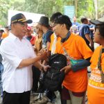 Bersih-Bersih Gunung Gede Pangrango Libatkan Ratusan Anak-Anak Muda Indonesia (Foto: Dok KemenkoPMK)