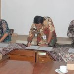 Sekda, KPU dan Bawaslu Tandatangani MoU Dana Hibah Pilkada 2024 (Foto: Dok Pemkab Pekalongan)