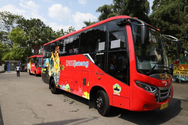Murah dan Nyaman, BRT Trans Jateng Tetap Jadi Primadona Pelajar dan Buruh (Foto: Dok Diskominfo Jateng)