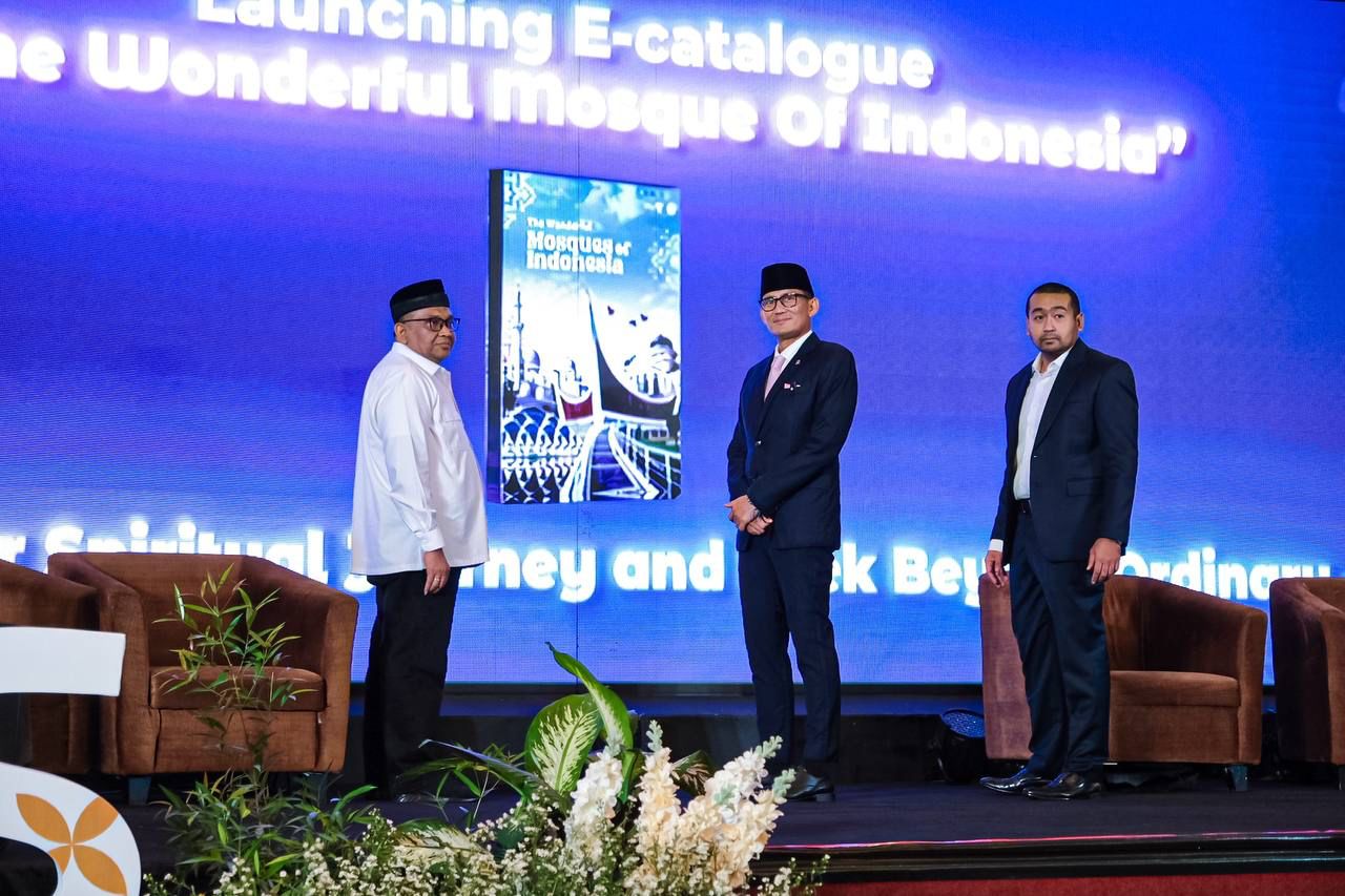 Menparekraf Luncurkan ‘The Wonderful Mosque of Indonesia E-Catalogue’ (Foto: Dok Kemenparekraf)