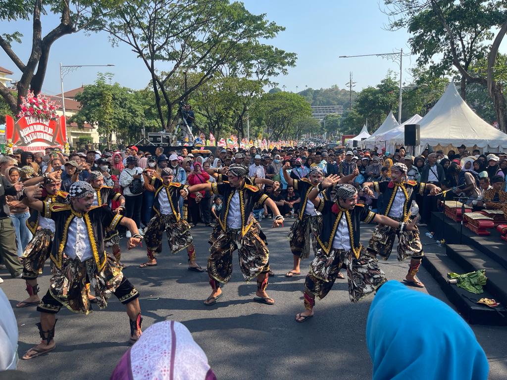 Apresiasi untuk Ganjar, Belasan Kelompok Seni Rakyat Tampil di ‘Terima Kasih Jawa Tengah’
