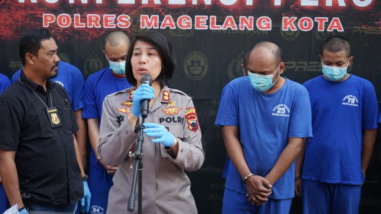 Dalih Pinjam Motor, ternyata Ditawarkan di Medsos, Pelaku Diamankan Polres Magelang Kota  (Foto: Dok Humas Polres Magelang)