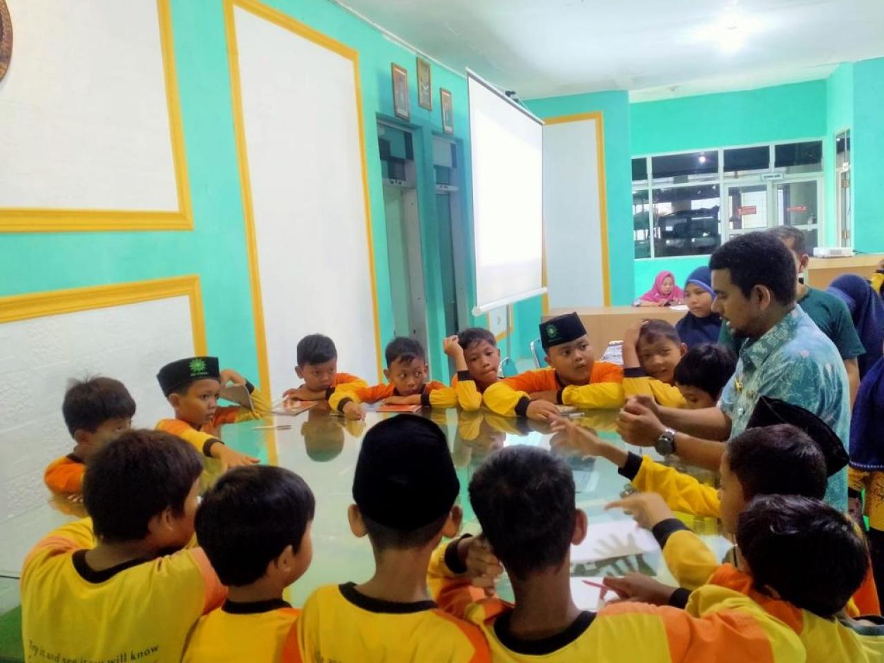 Pertahankan Eksistensi Jamu Lewat Wisata Edukasi Bagi Pelajar (Foto: Dok Timkom Pemkot Pekalongan)
