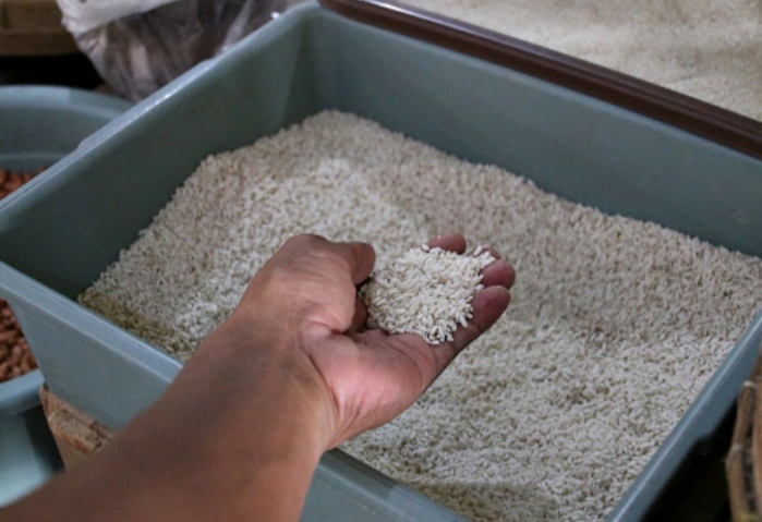 Ketersediaan Stok Cukup, Harga Beras di Blora Relatif Stabil