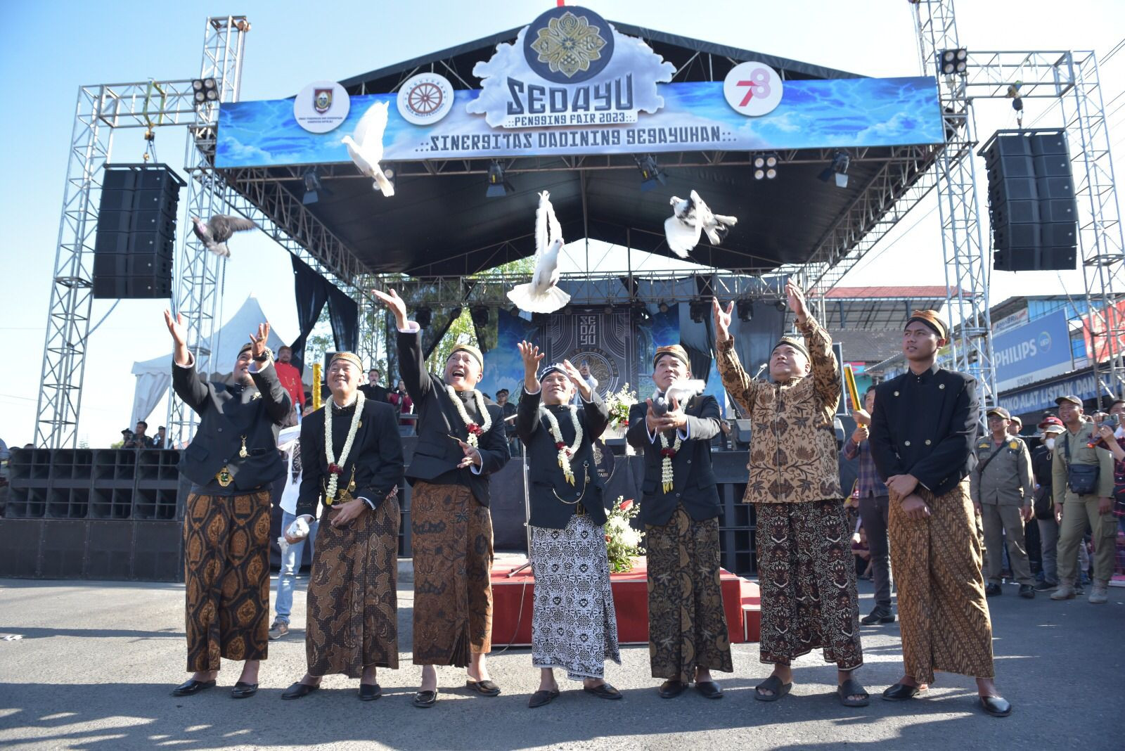 Dimeriahkan Kirab Budaya, Masyarakat Boyolali Padati Agenda Pengging Fair 2023 (Foto: Dok Diskominfo Boyolali)